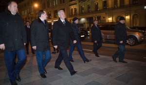 Сегодня мэр Москвы Сергей Собянин посетил обновленную Неглинную улицу