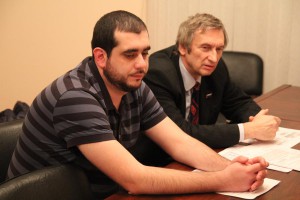 Муниципальные депутаты ждут отчета от руководителя "Жилищника"