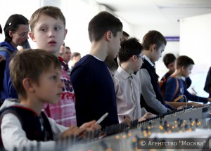 В школах Москвы интегрируют систему «Проход и питание» с электронным журналом