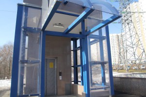Лифт у подземного перехода на Каширском шоссе