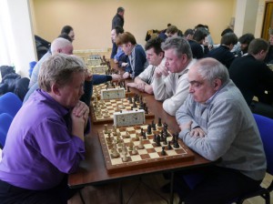 Команда центра досуга и спорта «Вертикаль» приняла участие в окружном этапе соревнований по шахматам