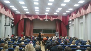 Члены молодежной палаты района Москворечье-Сабурово посетили встречу главы управы