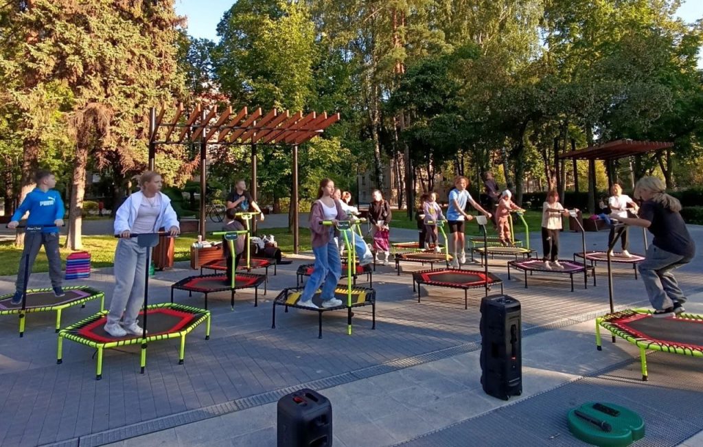 Представители Молодежной палаты района Москворечье-Сабурово провели детское развлекательное мероприятие. Фото: страница Молодежной палаты района Москворечье-Сабурово в социальных сетях