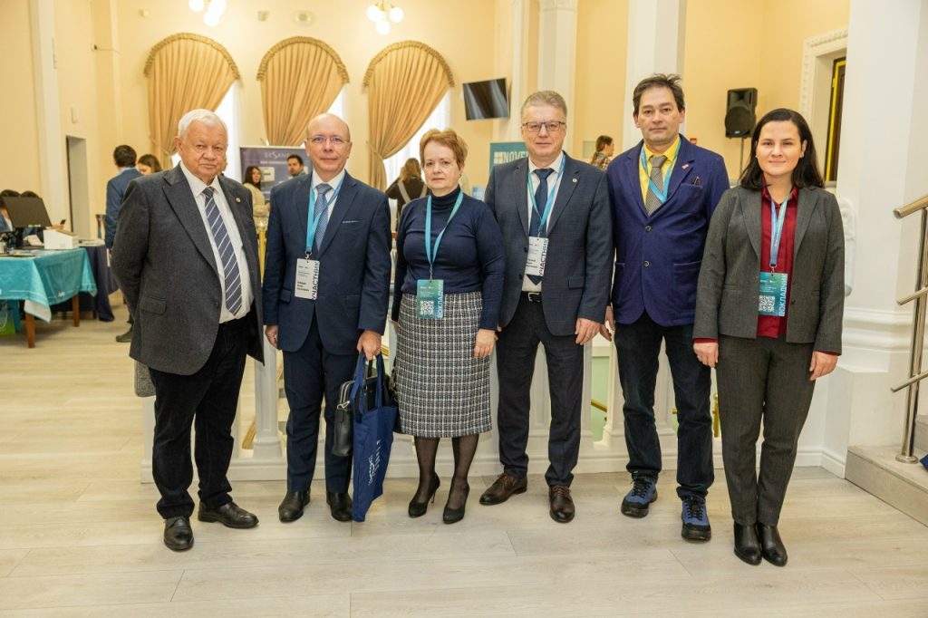 Эксперты МГНЦ имени Николая Бочкова представили доклады на посвященной генетике конференции в Томске. Фото: страница МГНЦ имени академика Николая Бочкова в социальных сетях