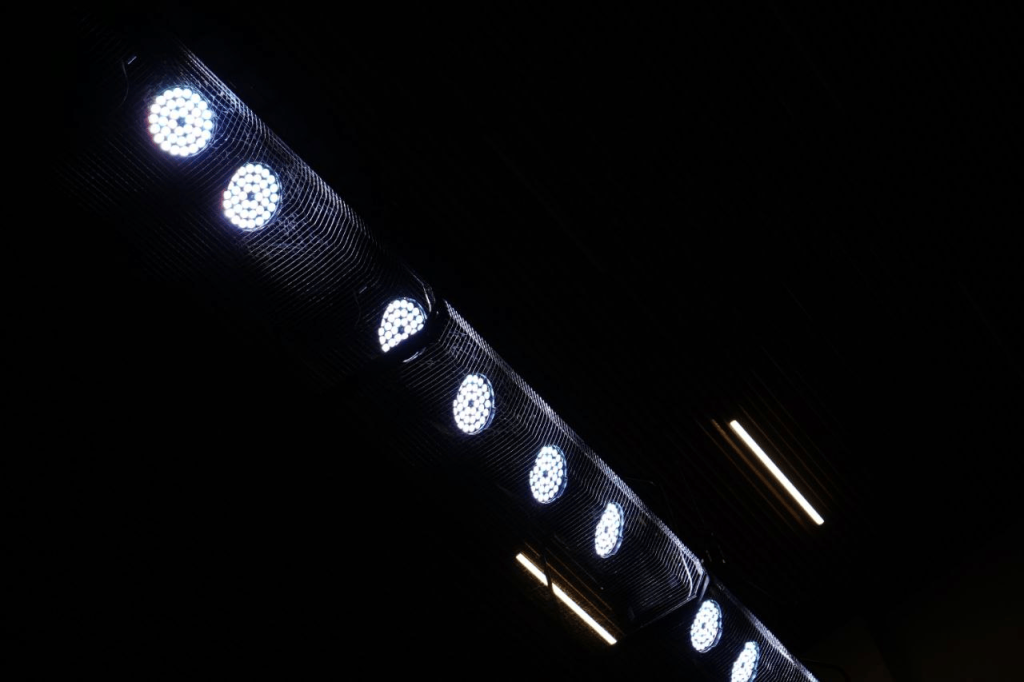 Премьера студенческого спектакля состоялась в НИЯУ МИФИ. Фото: Анна Быкова, «Вечерняя Москва»