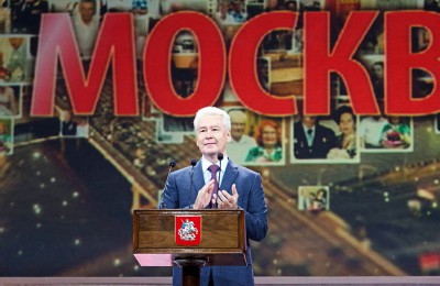 Мэр Москвы Сергей Собянин открыл сегодня выставку по реновации промзон на ВДНХ