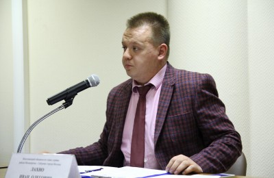 Первый заместитель главы управы района Москворечье-Сабурово Иван Лахно провел встречу с населением