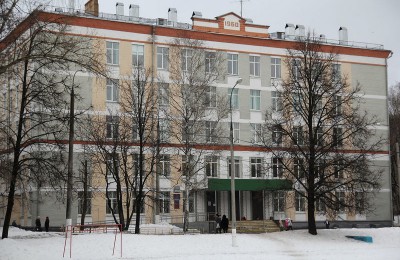 В этом году территория школы в районе Москворечье-Сабурово будет благоустроена