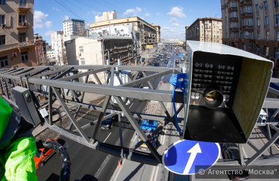 Фиксировать нарушения мотоциклистов на дорогах Москвы будут более 100 камер