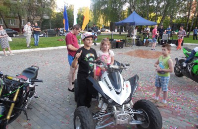 В Москворечье-Сабурове состоялось экстремальное шоу, посвященное Дню молодежи