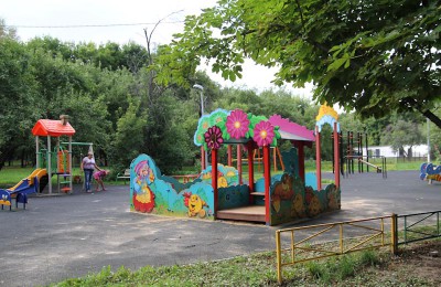 Шесть детских площадок района ждет ремонт