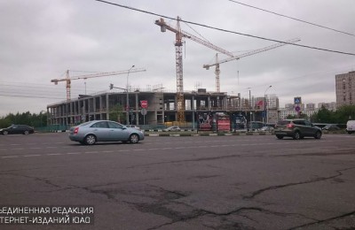 Строительство нового торгового центра в ЮАО