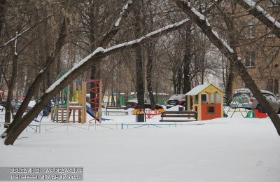 3 детские площадки в районе отремонтировали по просьбе жителей