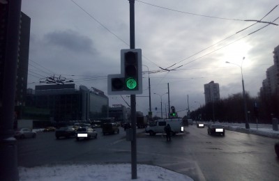 Ремонт светофоров и дорожных знаков прошел в районе Москворечье-Сабурово