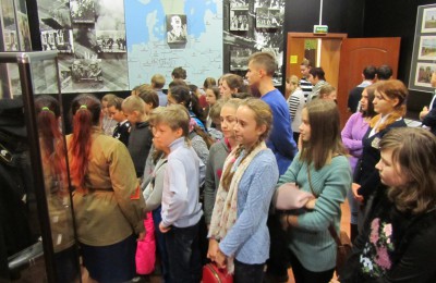 Школьники района приняли участие в экскурсии в поселок Дубосеково