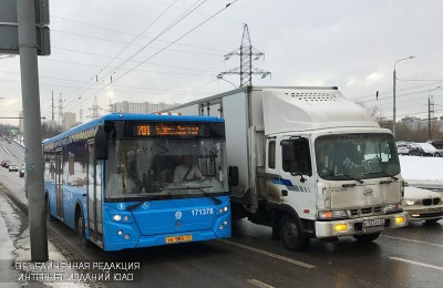 Наземный транспорт Москворечья-Сабурова подключили к бесплатному интернету