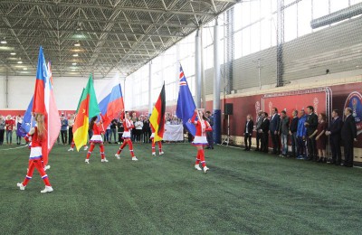 Футбольный турнир в манеже «Чертаново»