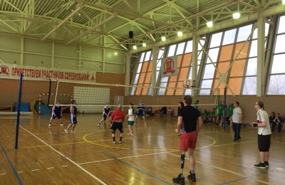 Спортсмены района Москворечье-Сабурово поучаствовали в окружных соревнованиях по волейболу