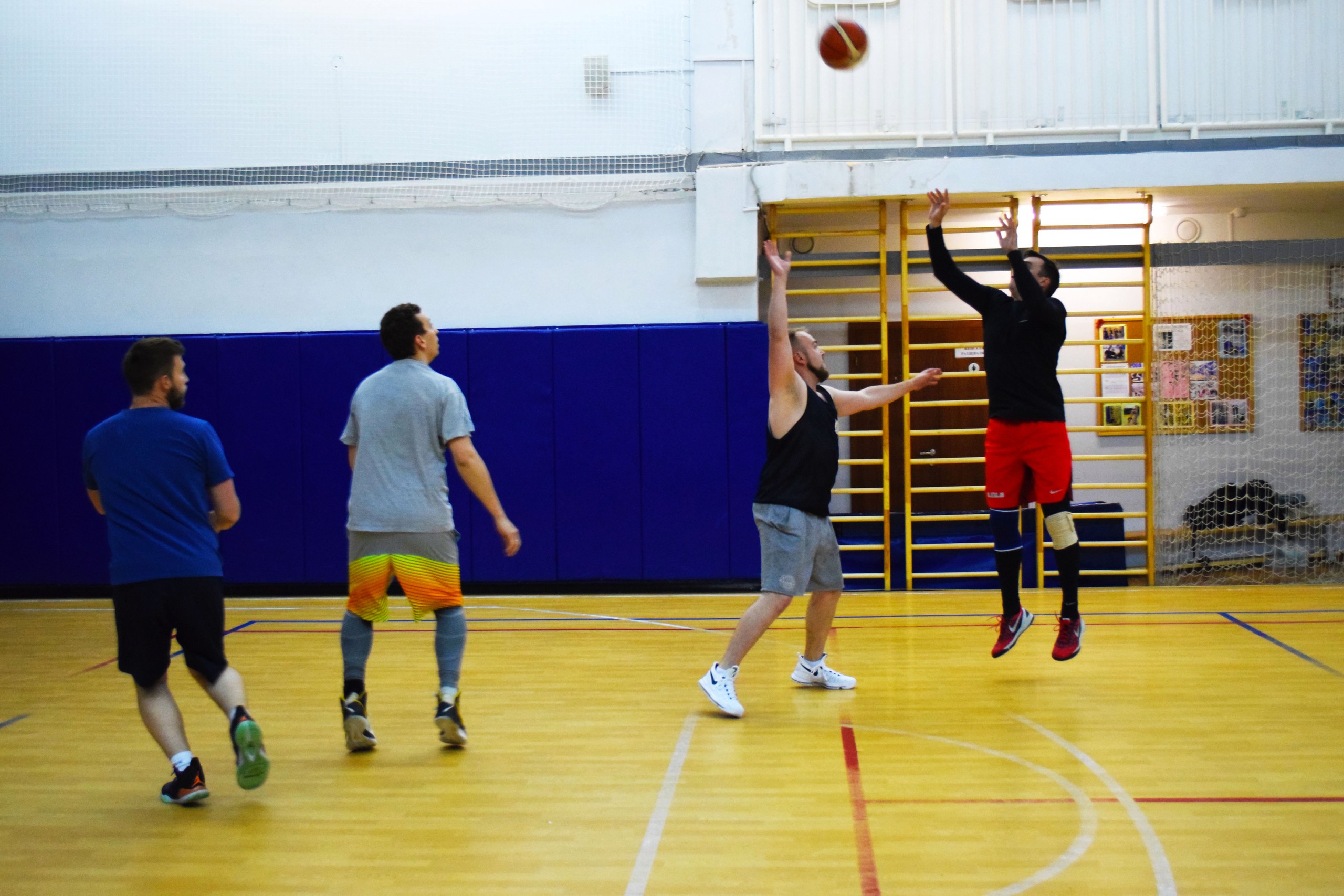 Турнир Фото: https://vk.com/basketsab