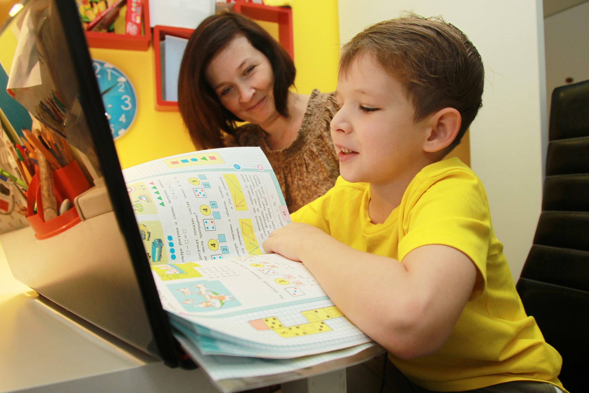 физические упражнения возникли в глубокой древности. какие новые занятия появились. когда и как зародилась физическая культура. в каком виде соревнований участвуют эти атлеты. мезолит период.