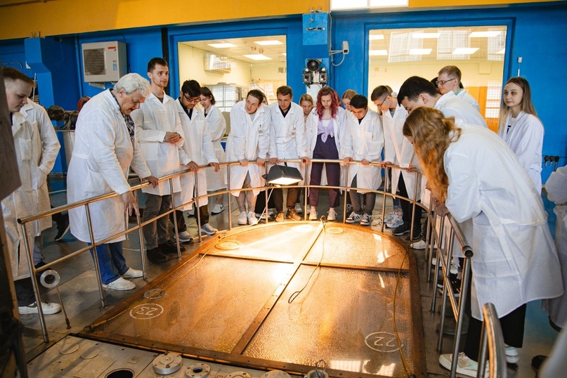 Новое место практики: студенты НИЯУ МИФИ проходят практику на университетском реакторе. Фото: страница НИЯУ МИФИ в социальных сетях