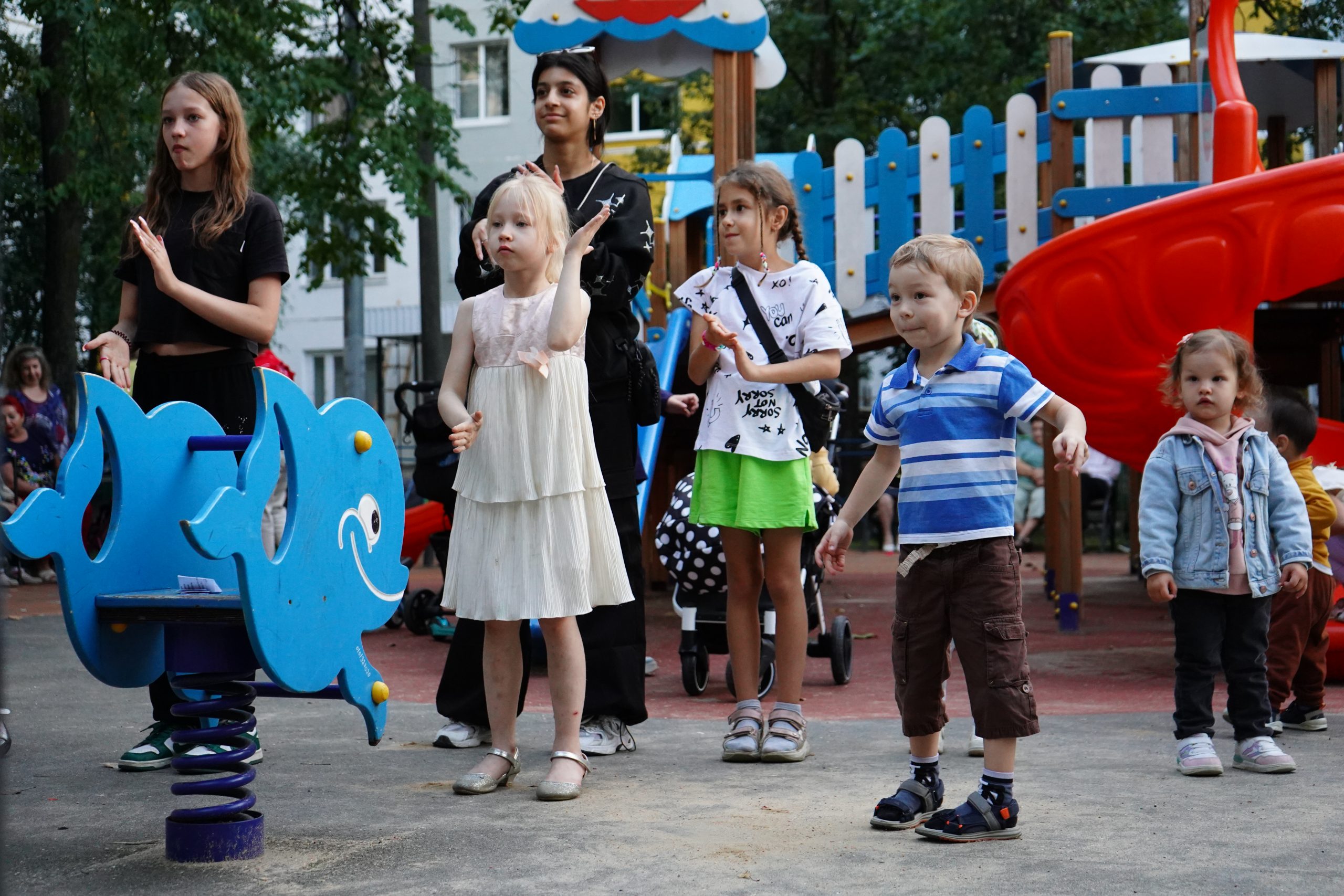 Праздничное мероприятие ко Дню знаний от ОКЦ ЮАО пройдет в Москворечье-Сабурове. Фото: Анна Быкова, «Вечерняя Москва»