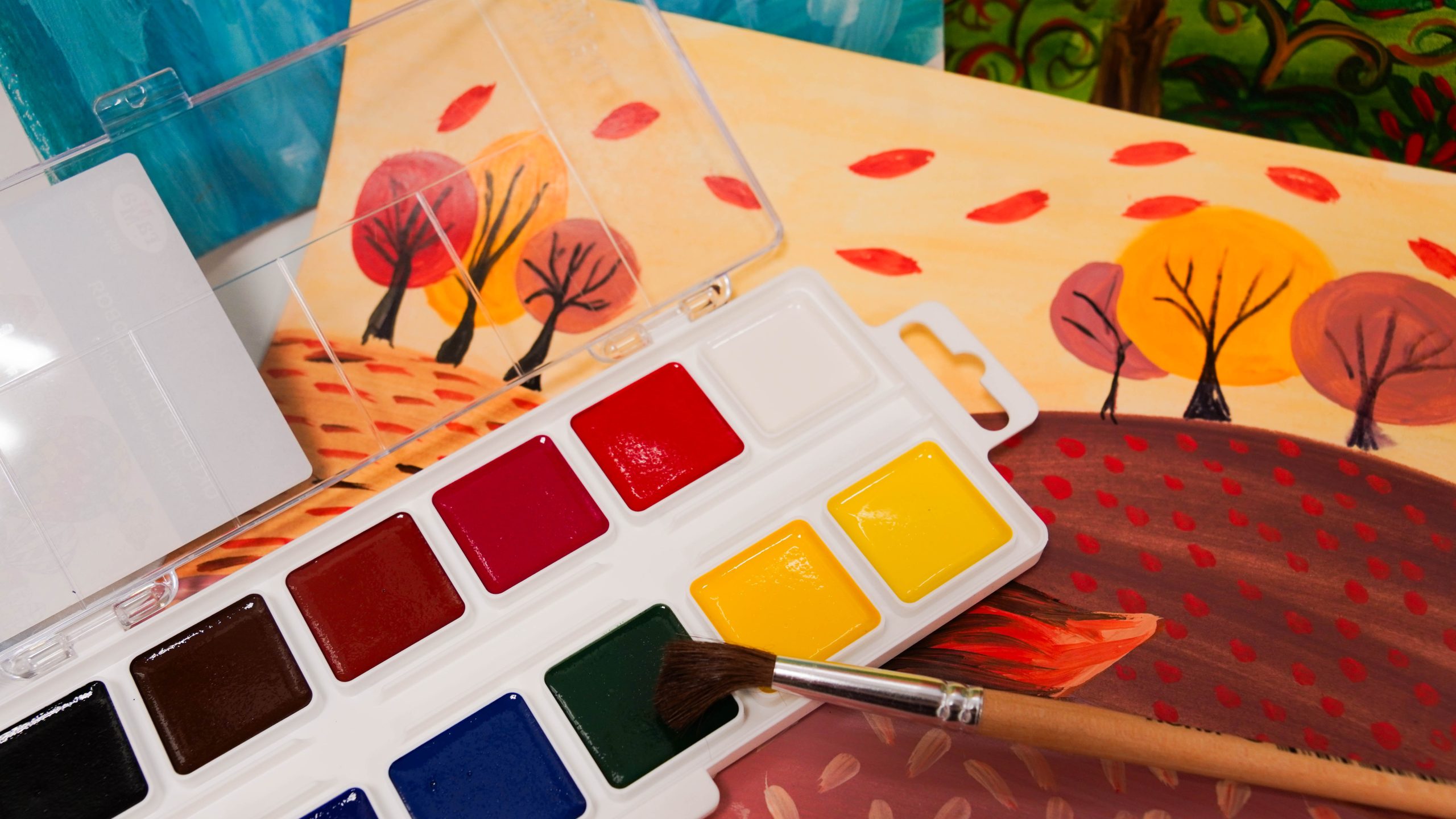 Открытое занятие по живописи проведут в КЦ «Загорье». Фото: Ксения Догонашева, «Вечерняя Москва»