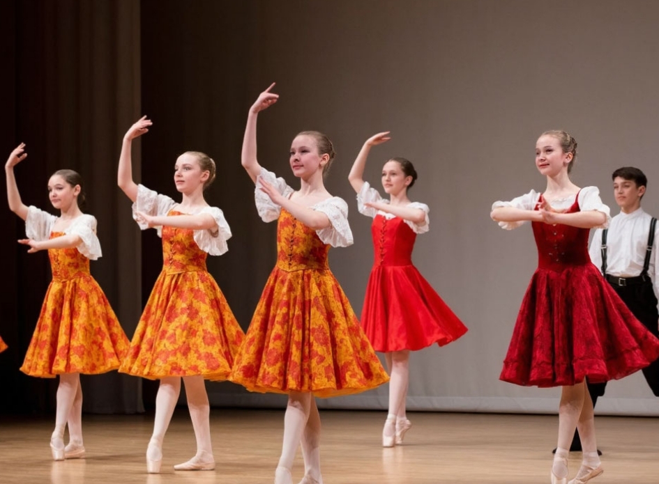 Концерт учеников хореографического отделения пройдет в ДШИ имени Святослава Рихтера. Фото: страница управы района Москворечье-Сабурово в социальных сетях